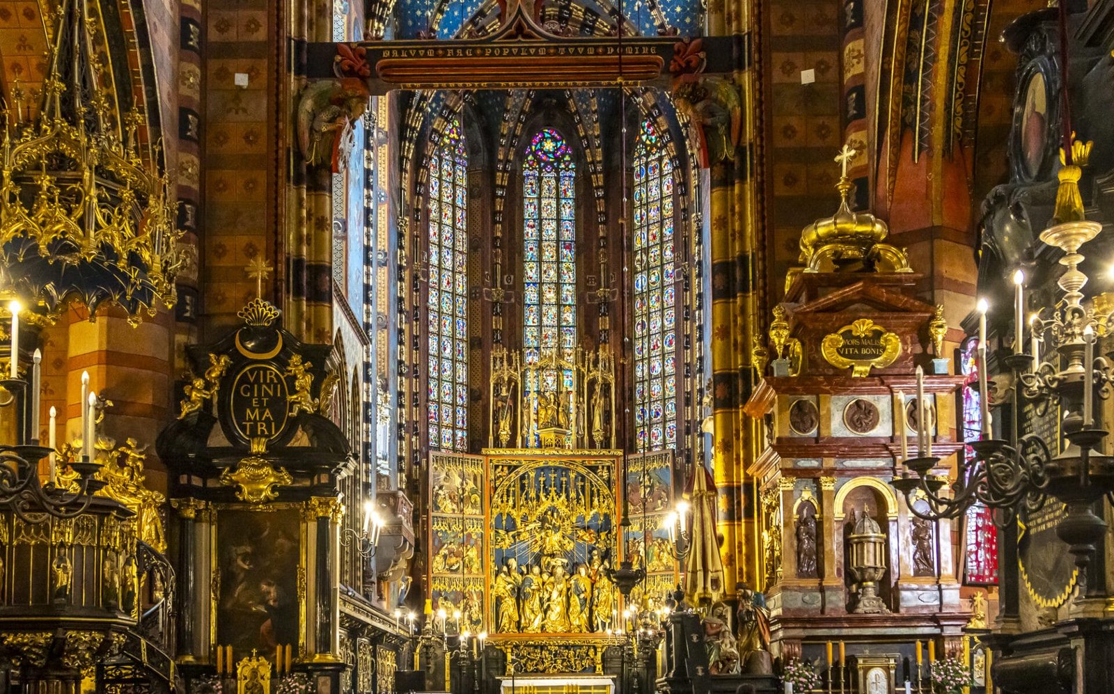Veit Stoss Alterpiece in St. Mary's Basilica, Krakow